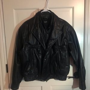 Byrnes and Baker Men’s Vintage Leather Jacket M